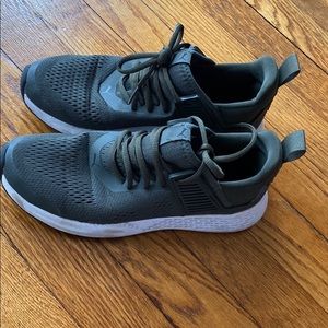 Puma sneakers